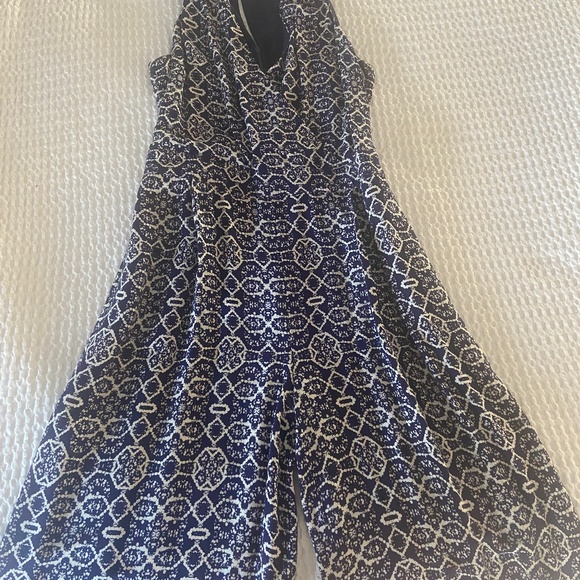 Blue Wide Leg Anthropologie Jumpsuit - Sz 6 - Picture 4 of 7